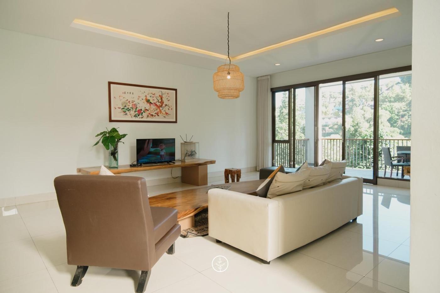בנדונג Narwastu Hill View Villa 6 Bedrooms With A Private Swimming Pool מראה חיצוני תמונה